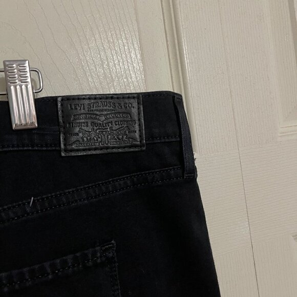 Levi's Women's NWOT Black Stretch 721 High Rise Skinny Jeans Plus Size 24W - Picture 6 of 10
